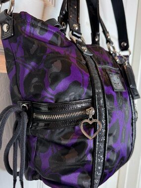 COACH POPPY OCELOT PURPLE DAISY GLAM GLITTER TOTE BAG